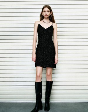 Black Urban Revivo Sleeveless Tweed V-Neck Straight Women's Dress | OZSWFV-968