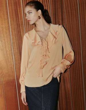 Coral Urban Revivo Ruffle V-Neck Overhead Women's Blouse | VJLZYX-287