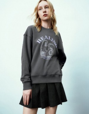 Dark Grey Urban Revivo Printed Crew Neck Women's Sweatshirts | CIVEAY-451