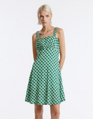 Green Urban Revivo Checkered Women's Knitted Dress | PVIBGT-613