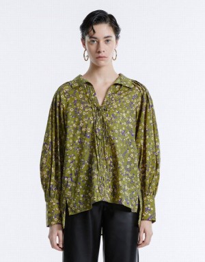 Green Urban Revivo Floral Tie Front Women's Blouse | DZKGXI-347