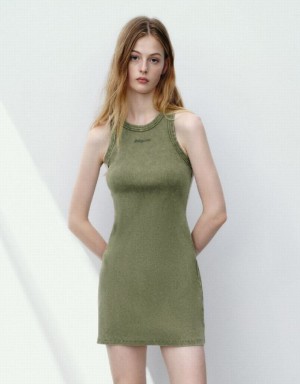 Green Urban Revivo Sleeveless Crew Neck Skinny Women's Dress | ZPDUWO-913