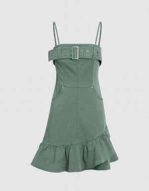 Green Urban Revivo Sleeveless Off-Shoulder Skater Women's Short Dress | ZIYXTS-839