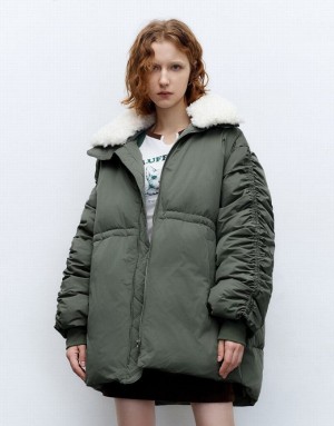 Green Urban Revivo Zipper Front With Furry Collar Women's Down Jackets | OFXYIB-856