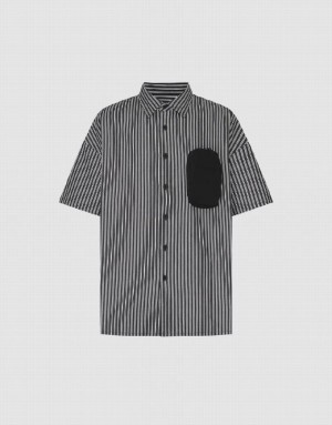 Grey Urban Revivo Striped Loose Men's Shirts | KQVEGF-364