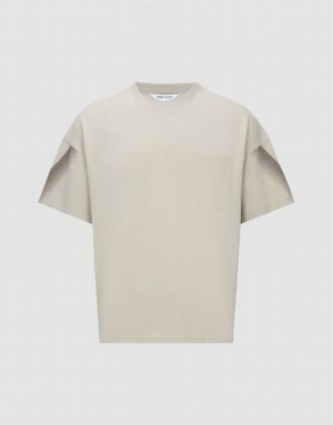 Khaki Urban Revivo Drop Shoulder Sleeve Crew Neck Men's T-Shirts | OGCRUB-961