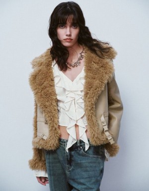 Khaki Urban Revivo Furry Straight Women's Jacket | TWPUDF-738