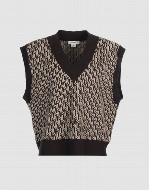 Khaki Urban Revivo Geo Jacquard V Neck Women's Sweater Vest | MQNDTP-501