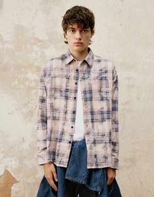 Khaki Urban Revivo Plaid Oversized Men's Shirts | USDCHR-836