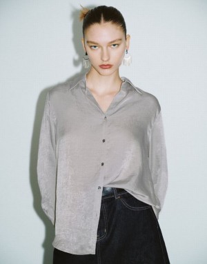 Light Grey Urban Revivo Button Up Straight Women's Shirts | FAUPZS-953