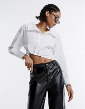 White Urban Revivo Asymmetrical Cropped Women's Shirts | BMIGDY-596