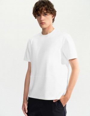 White Urban Revivo Crew Neck Straight Men's T-Shirts | LTOEUR-015