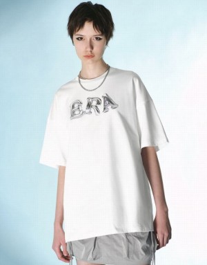 White Urban Revivo Letter Printed Crew Neck Loose Women's T-Shirts | IEMDKV-415