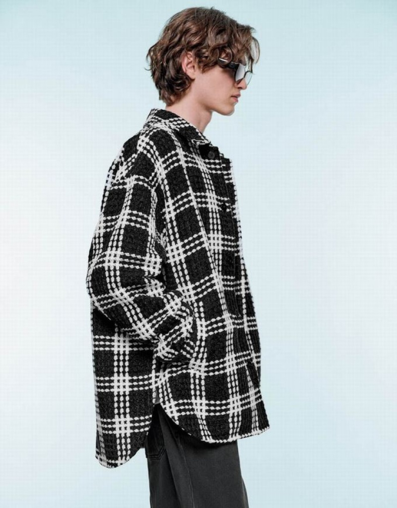 Black Urban Revivo Plaid Loose Men's Jacket | NTIPAM-902