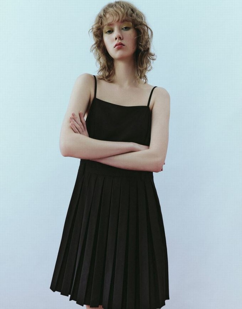 Black Urban Revivo Pleated Square-cut Collar Straight Cami Women's Dress | ZNVLQH-328