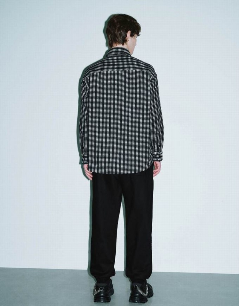 Black Urban Revivo Striped Button Up Oversized Men's Shirts | BHPCYQ-397