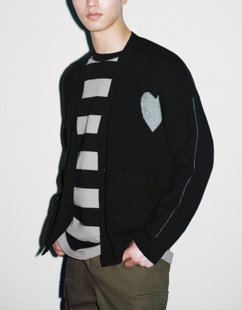 Black Urban Revivo V-Neck Knitted Men's Cardigan | CGIVNY-503