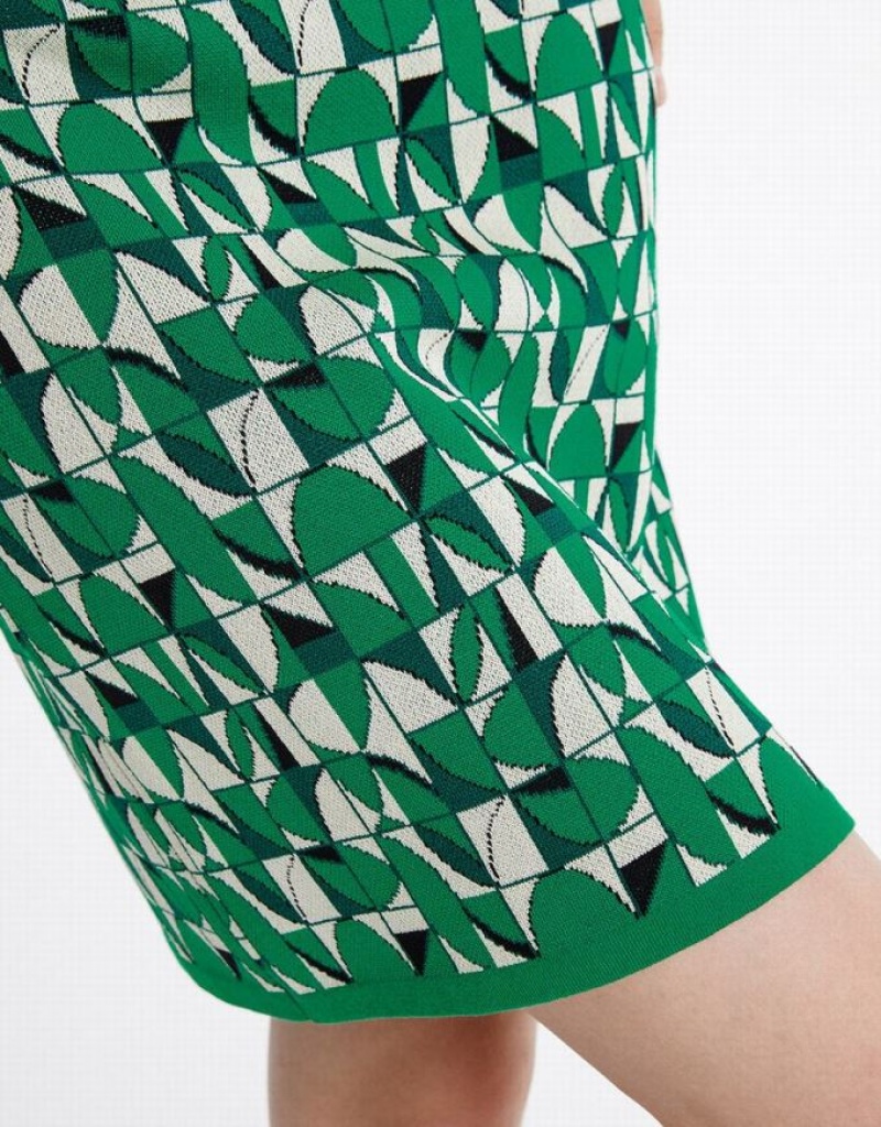 Green Urban Revivo Geometric Print Knitted Women's Skirts | DISQRX-690