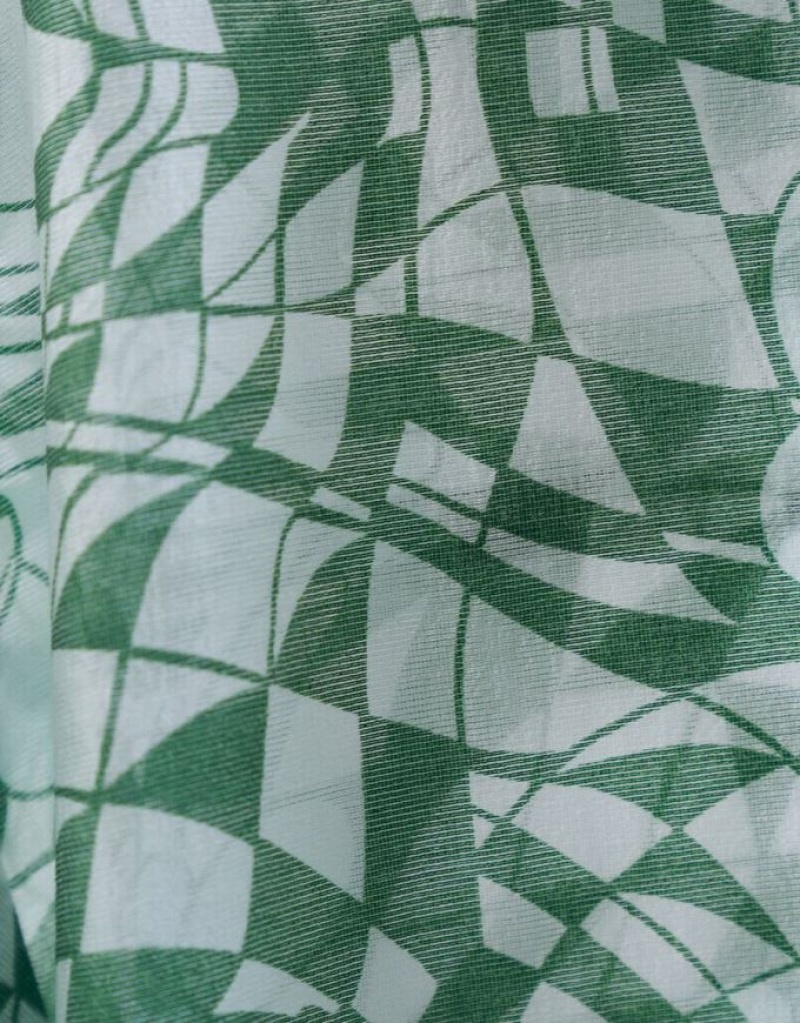 Green Urban Revivo Geometric Print Short Sleeve Women's Shirts | OKLFVB-821