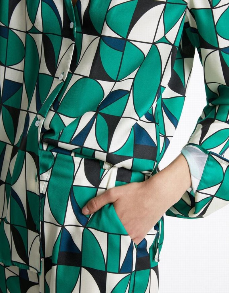 Green Urban Revivo Geometric Print Women's Shirts | NEBJGQ-364