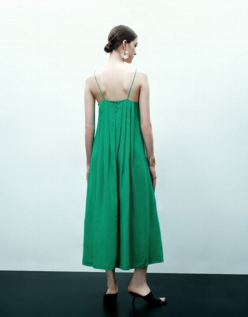 Green Urban Revivo Sleeveless Straight Women's Dress | URHATY-016