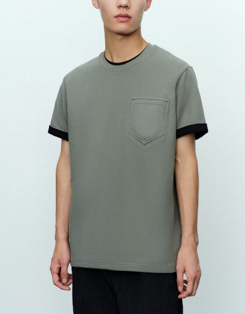 Green Urban Revivo Straight Crew Neck Men's T-Shirts | AFRDOQ-286