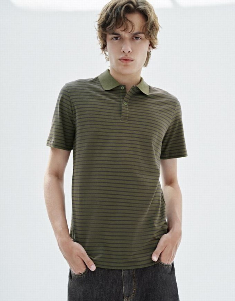 Green Urban Revivo Striped Men\'s T-Shirts | SCMATE-245