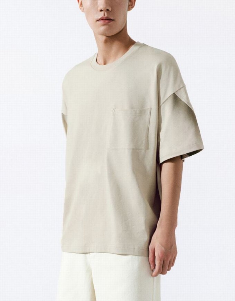 Khaki Urban Revivo Drop Shoulder Sleeve Crew Neck Men's T-Shirts | OGCRUB-961