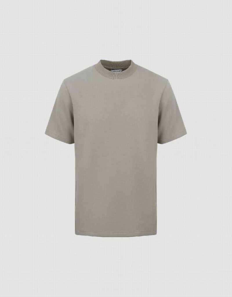 Khaki Urban Revivo Standard Sleeve Crew Neck Men's T-Shirts | OIWMBC-273