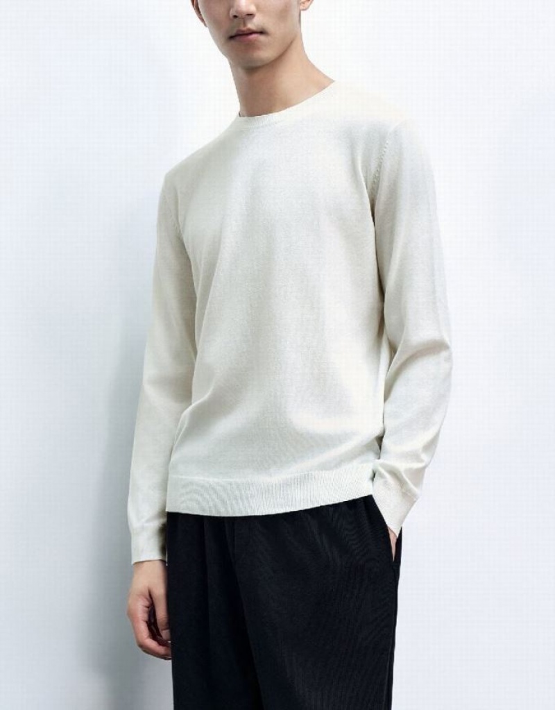 White Urban Revivo Basic Knitted Men's Cardigan | JPNWHA-695