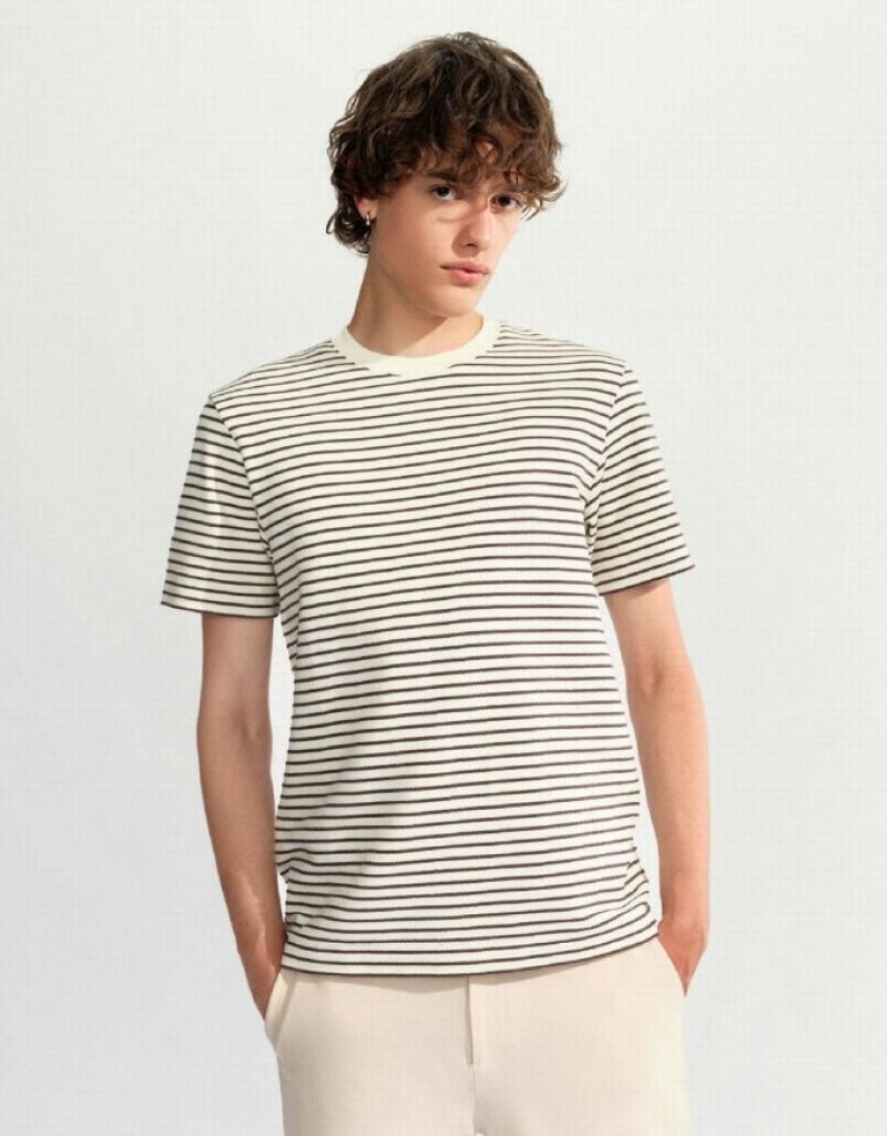 White Urban Revivo Striped Crew Neck Men\'s T-Shirts | IQUZWM-341