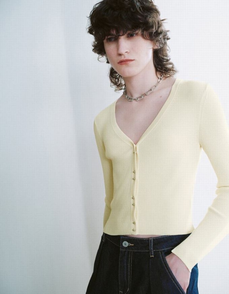 Yellow Urban Revivo V-Neck Knitted Women's Cardigan | WANYQM-829